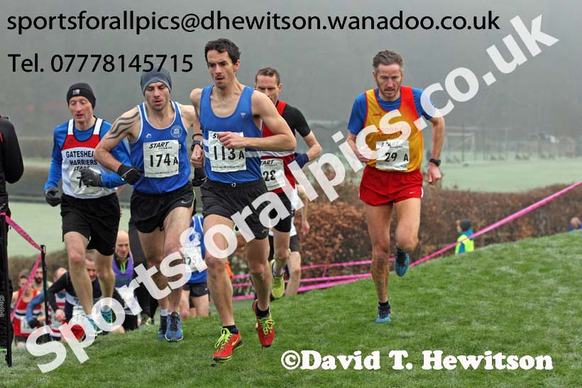 Veterans race, Durham Cathedral Cross Country Relays. Photo: David T. Hewitson/Sports for All Pics